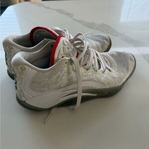 Nike Jordan Zion 3 in the "Fresh Paint" colorway. 
 Size 8